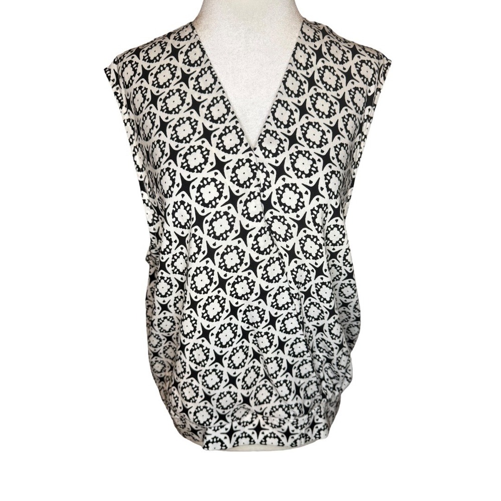 Halogen Black and White Patterned Blouse